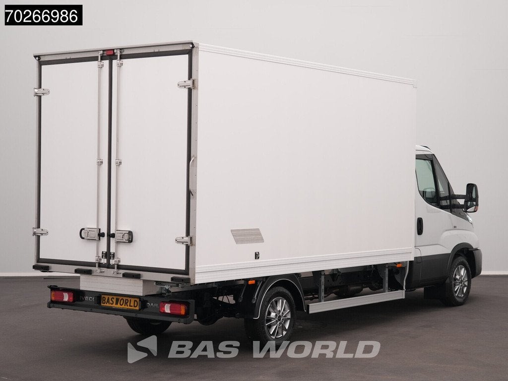 Iveco Daily 35S18 BPM VRIJ! 3.0L Koelwagen Thermoking C-250, Auto's, Bestelwagens en Lichte vracht, Automaat, Stof, Parkeersensor