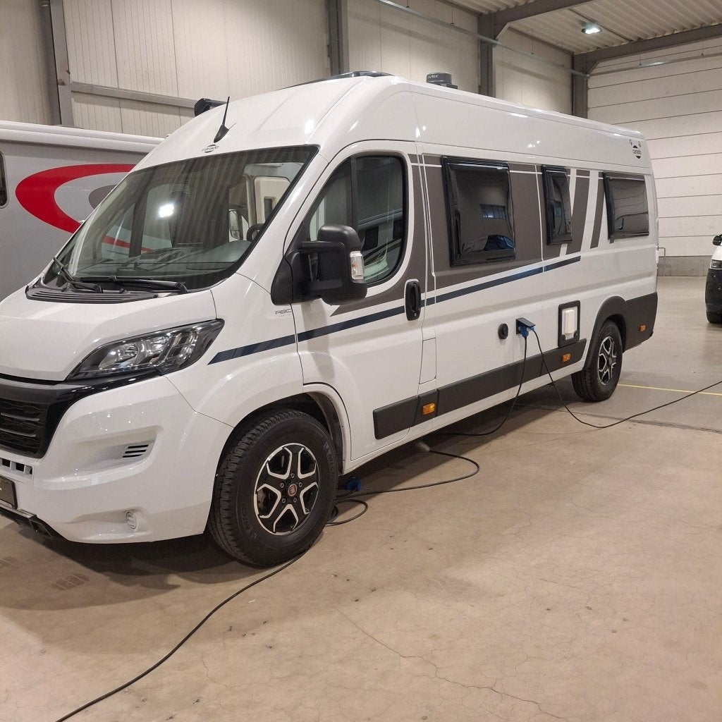 Carado CV640 Pro, Caravanes & Camping, ESP - Contrôle de stabilité, 6 à 7 mètres, Siège standard, Toilette à cassette