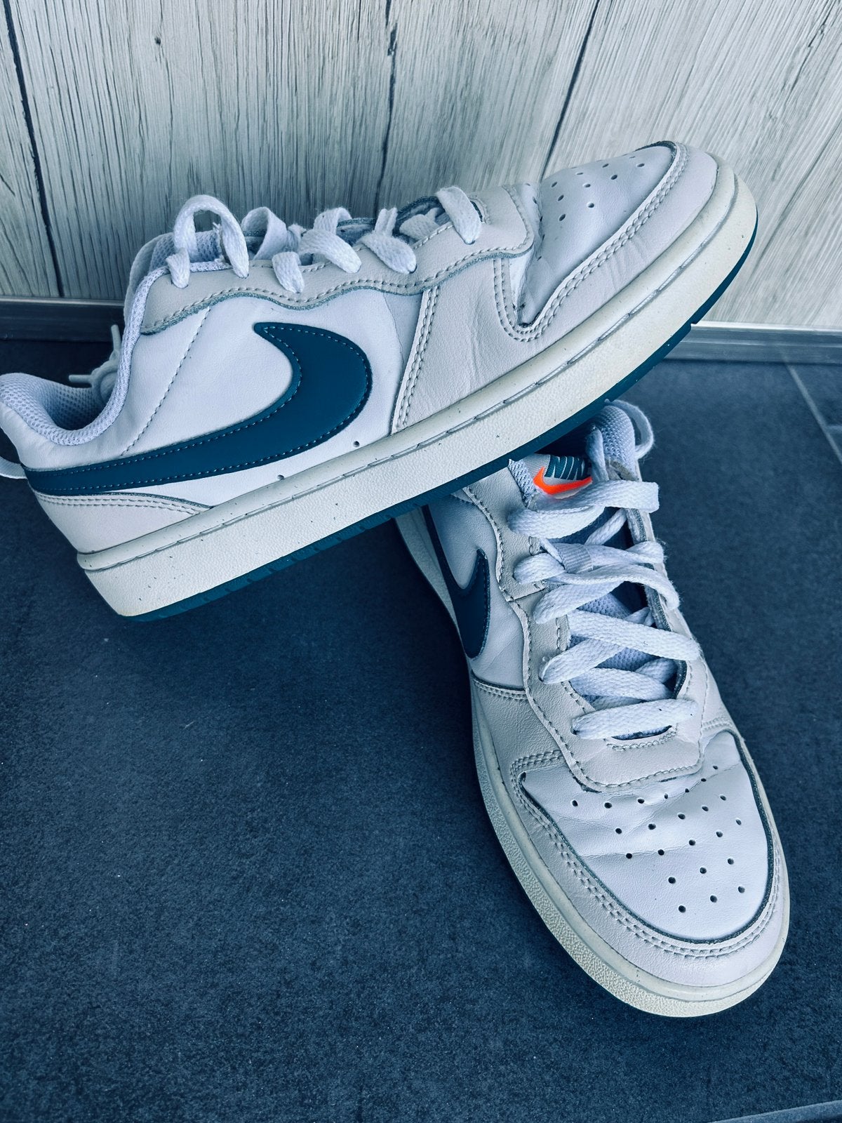 Nike Court Borough Low 2 (White / Teal / Grey) pointure 37.5, Enlèvement ou Envoi