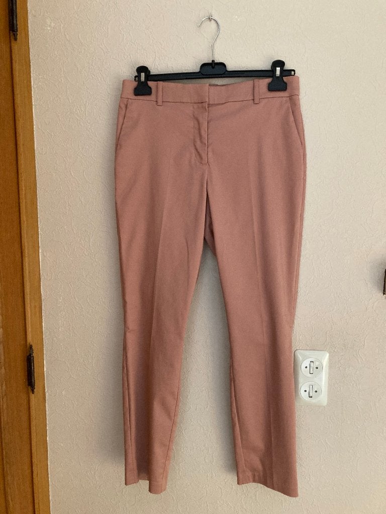 Donkerzalmkleurige lange broek, H&M, 40, Kleding | Dames, Maat 38/40 (M), H&M, Overige kleuren, Ophalen of Verzenden
