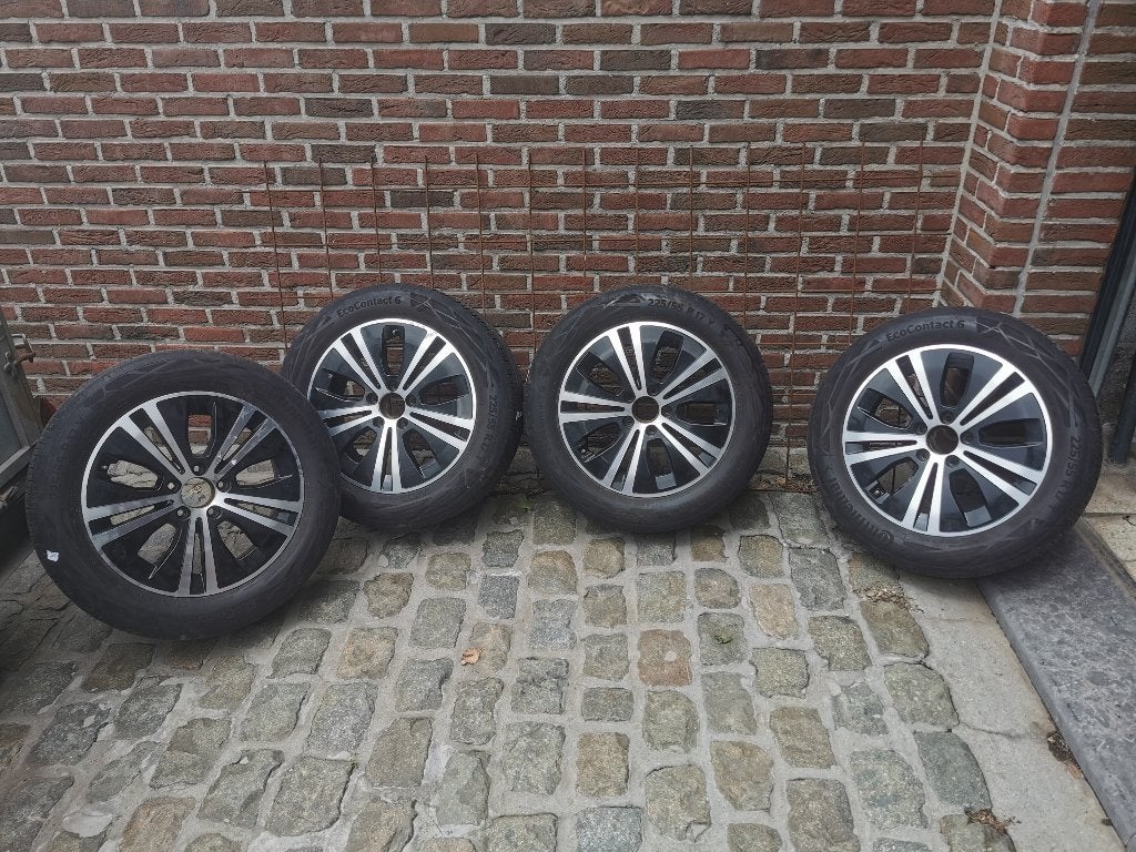 4 jantes Mercedes d'origine 17" – 5x112 – pneus 225/55 R17, Autos : Pièces & Accessoires, Pneus & Jantes, Pneus et Jantes, Véhicule de tourisme