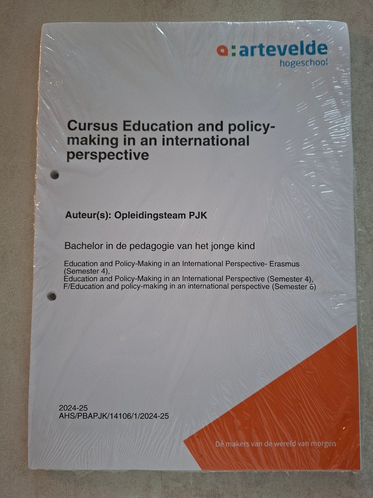 cursus education and policymaking in an international pers, Enlèvement, Neuf, Enseignement supérieur professionnel