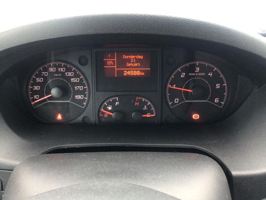 citroen jumper laadbak 2023 24000km 7plaatsen 22900e ex, Autos, Achat, Entreprise, Boîte manuelle, 3000 kg