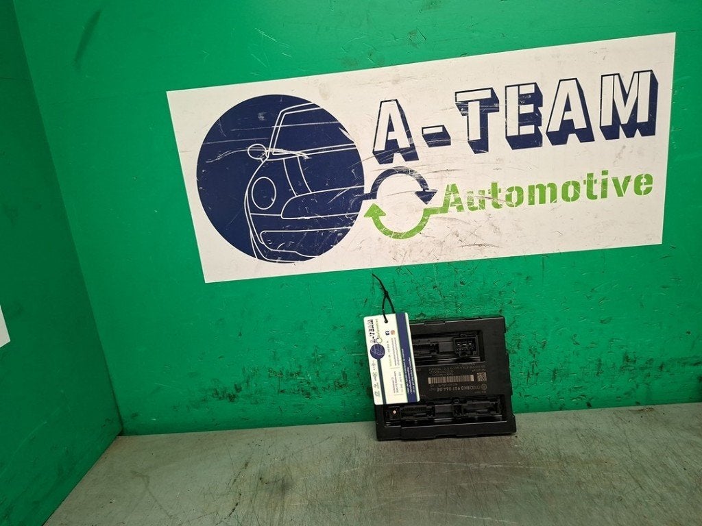 COMPUTER BODY CONTROL Audi A4 Avant (B8) (|8K0907064GE|), Info@audi.de, Audi, Audi AG, Gebruikt
