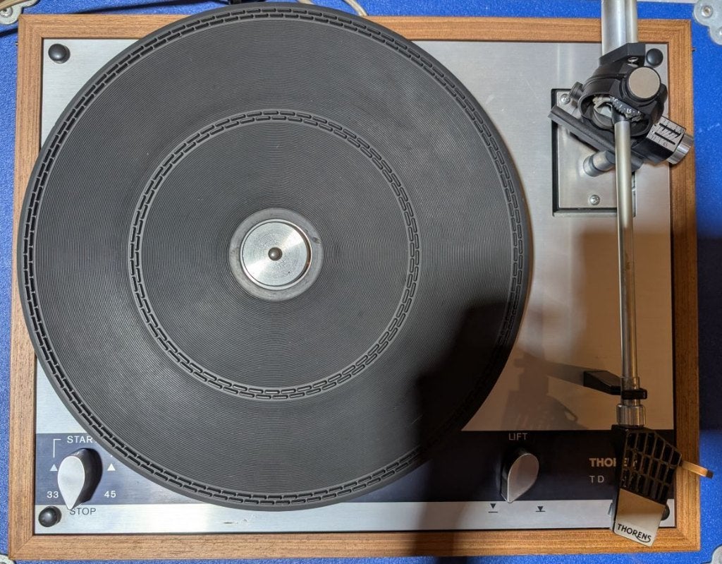 Thorens TD145 avec cellule de Stanton, TV, Hi-fi & Vidéo, Tourne-disques, Utilisé, Tourne-disque, Thorens, Enlèvement ou Envoi