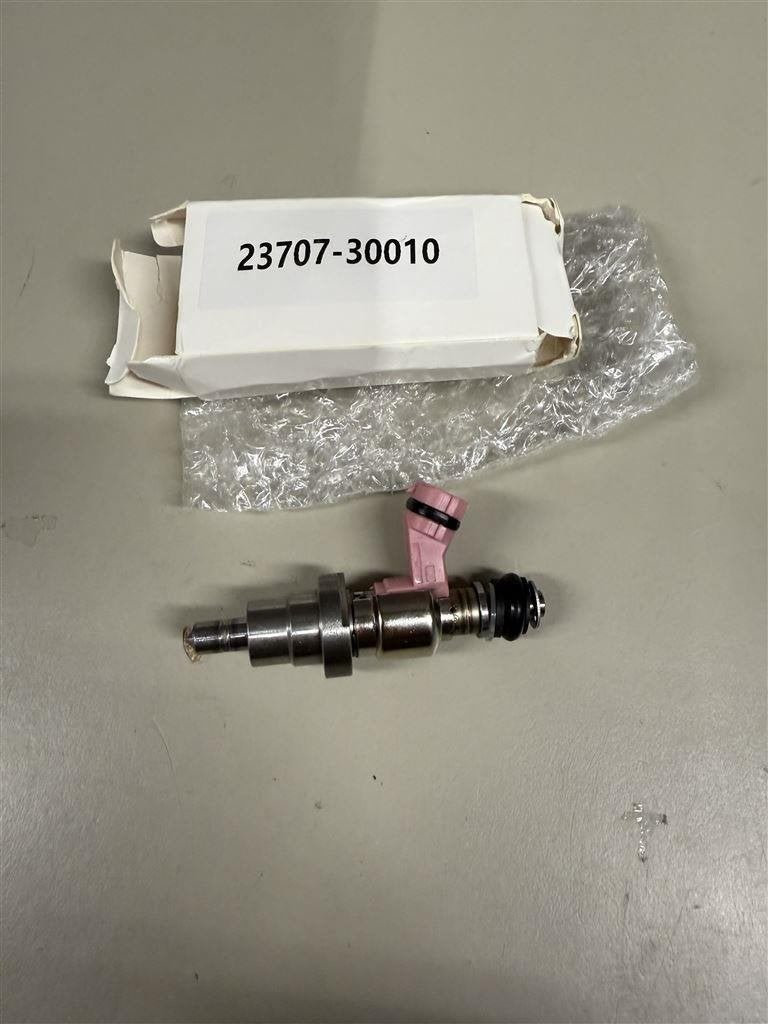5e brandstof injector past op toyota hilux VII 3.0D/3.0 Tdi, Enlèvement ou Envoi, Neuf