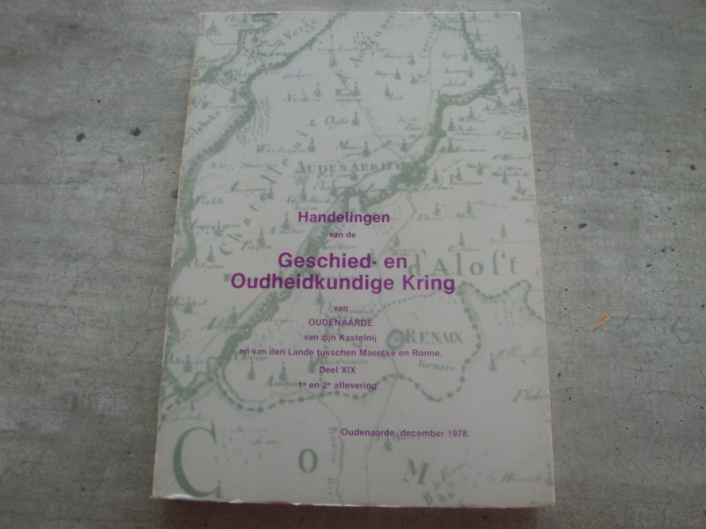 GESCHIED- EN OUDHEIDKUNDIGE KRING VAN OUDENAARDE, Boeken, Geschiedenis | Stad en Regio, Gelezen, Ophalen of Verzenden