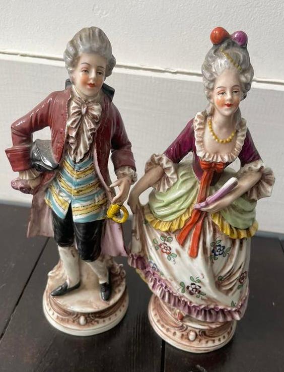 2 Porseleinen Beeldjes Sitzendorf 18e eeuws, Verzamelen, Ophalen