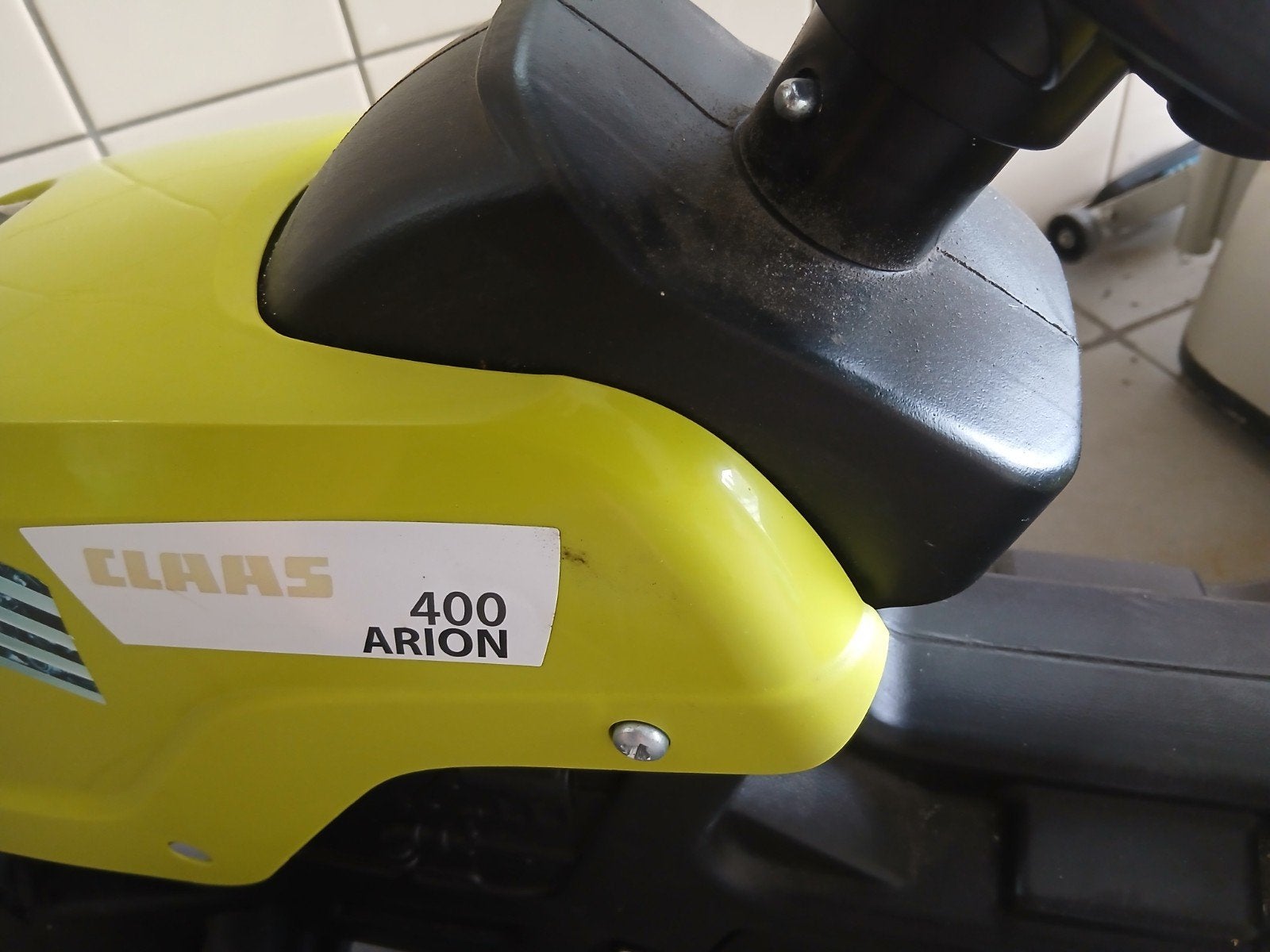 Tracteur en plastique pour enfants, Enlèvement, Comme neuf