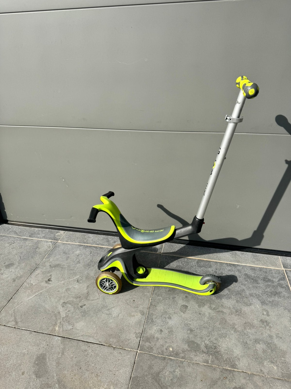 Tricycles pour enfants marque globber, Vélos & Vélomoteurs, Enlèvement, Comme neuf