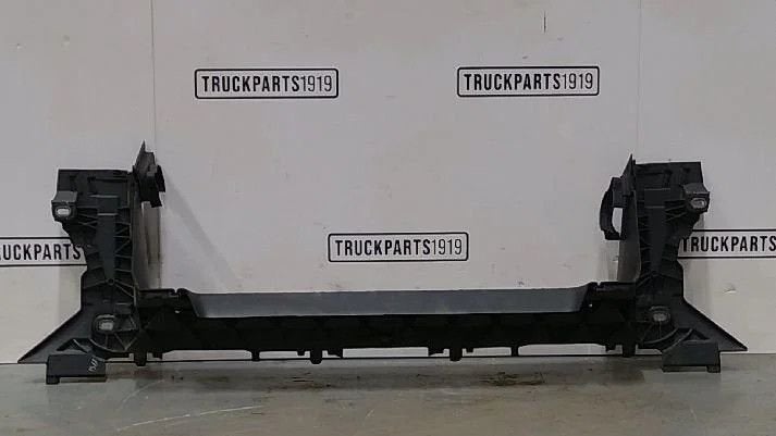 MAN Body & Chassis Parts Bumperdeel midden onder, Auto-onderdelen, Ophalen, Gebruikt, MAN, Carrosserie en Plaatwerk