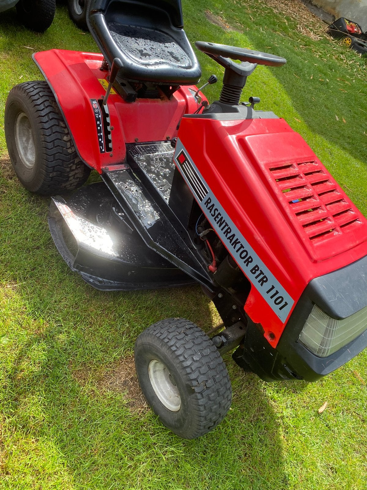 Tondeuse autoportée, Enlèvement ou Envoi, Comme neuf, Démarrage électrique, 90 à 120 cm