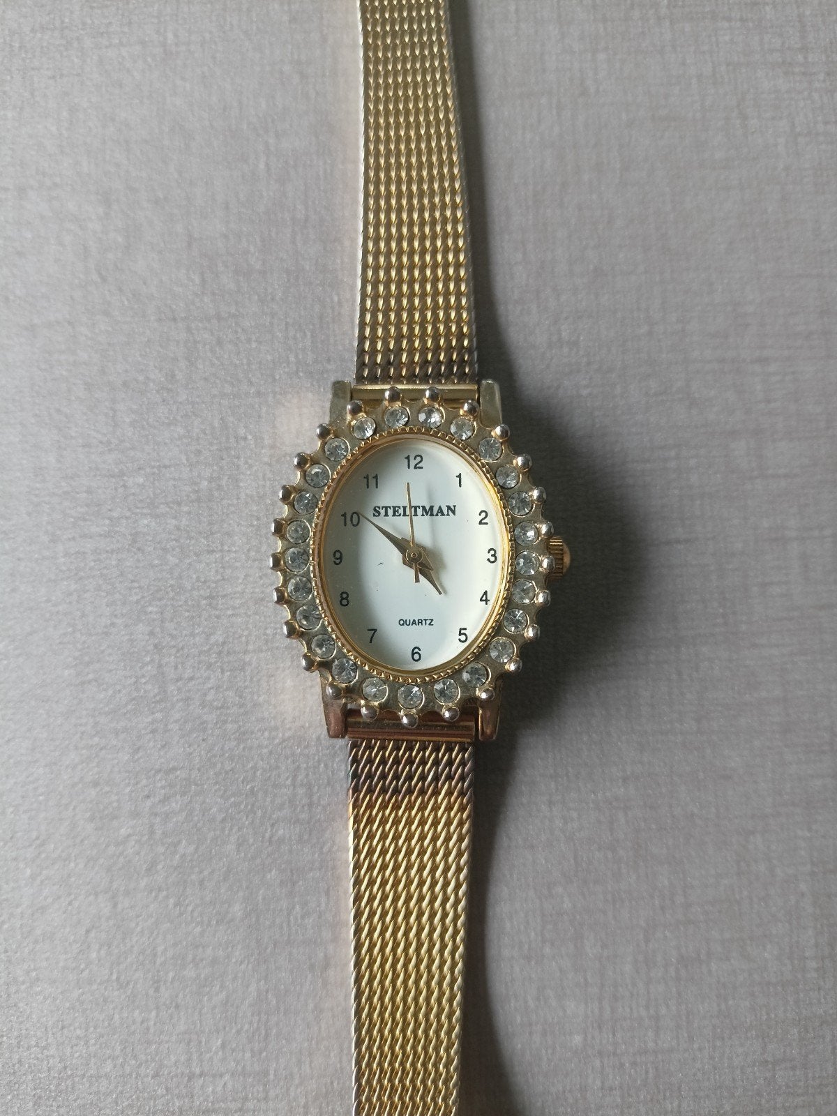 Montre à quartz Steltman, Bijoux, Sacs & Beauté, Montres | Femmes, Montre-bracelet, Autres marques, Enlèvement ou Envoi, Utilisé