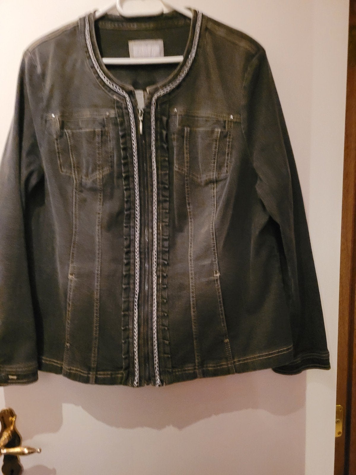 zwarte jeansvest met rits,rekbare stof maat 48 nieuw, Kleding | Dames, Ophalen of Verzenden