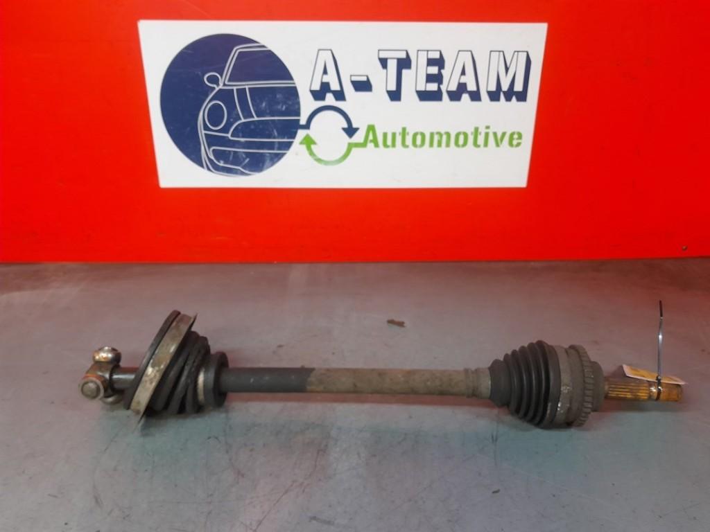 ARBRE DE TRANSMISSION AVANT GAUCHE Renault Twingo (C06), Utilisé, Renault