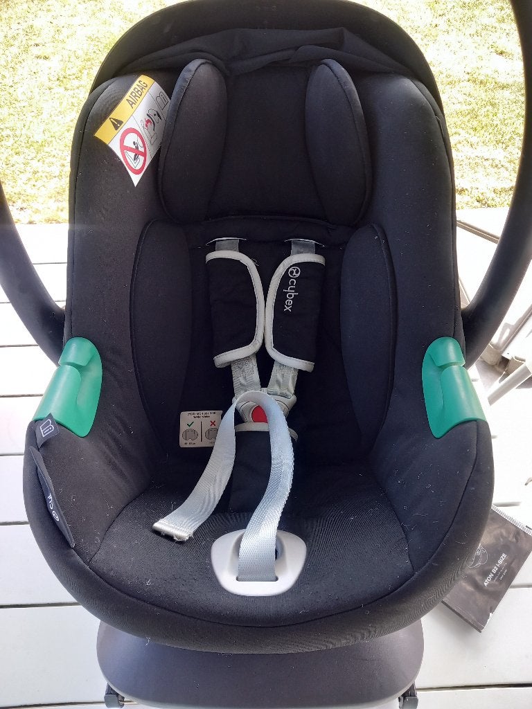 Cybex Aton B2 Isize + Isofix, Kinderen en Baby's, Autostoeltjes, Gebruikt, Isofix, 0 t/m 13 kg, Slaapstand