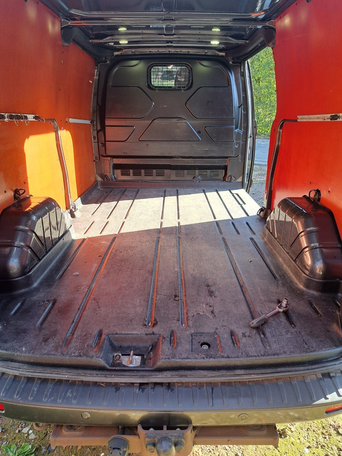 gratis kunststof laadvloer ford transit custom L2/ 2017, Enlèvement