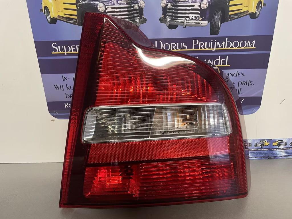 Volvo S80 achterlicht rechts, Auto-onderdelen, Gebruikt, Gunnar Engellaus vag 8
405 31  Gothenburg, SE, Info@volvocars.com, Volvo