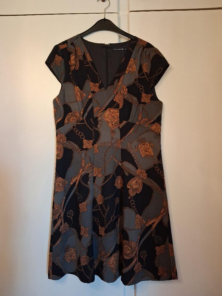 Jurk van River Woods, maat 40, Kleding | Dames, Overige kleuren, River Woods, Zo goed als nieuw, Knielengte