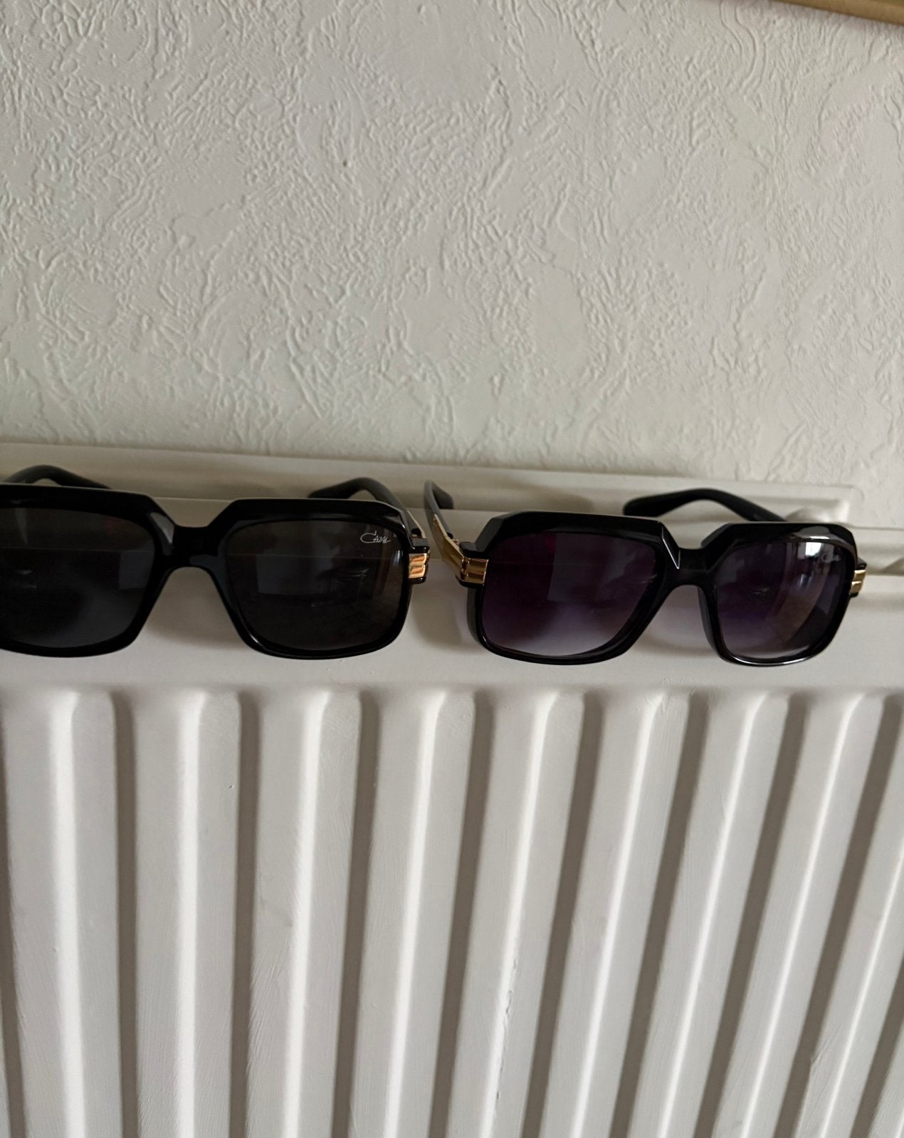 Lunette de soleil cazal noir, Enlèvement ou Envoi, Comme neuf, Noir
