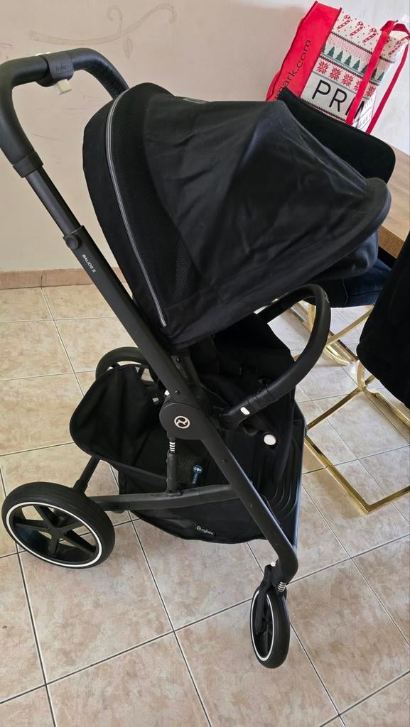 Cybex Balios, Enfants & Bébés, Buggys, Comme neuf, Autres marques, Protection de pluie, Dossier réglable, Ombrelle, Enlèvement