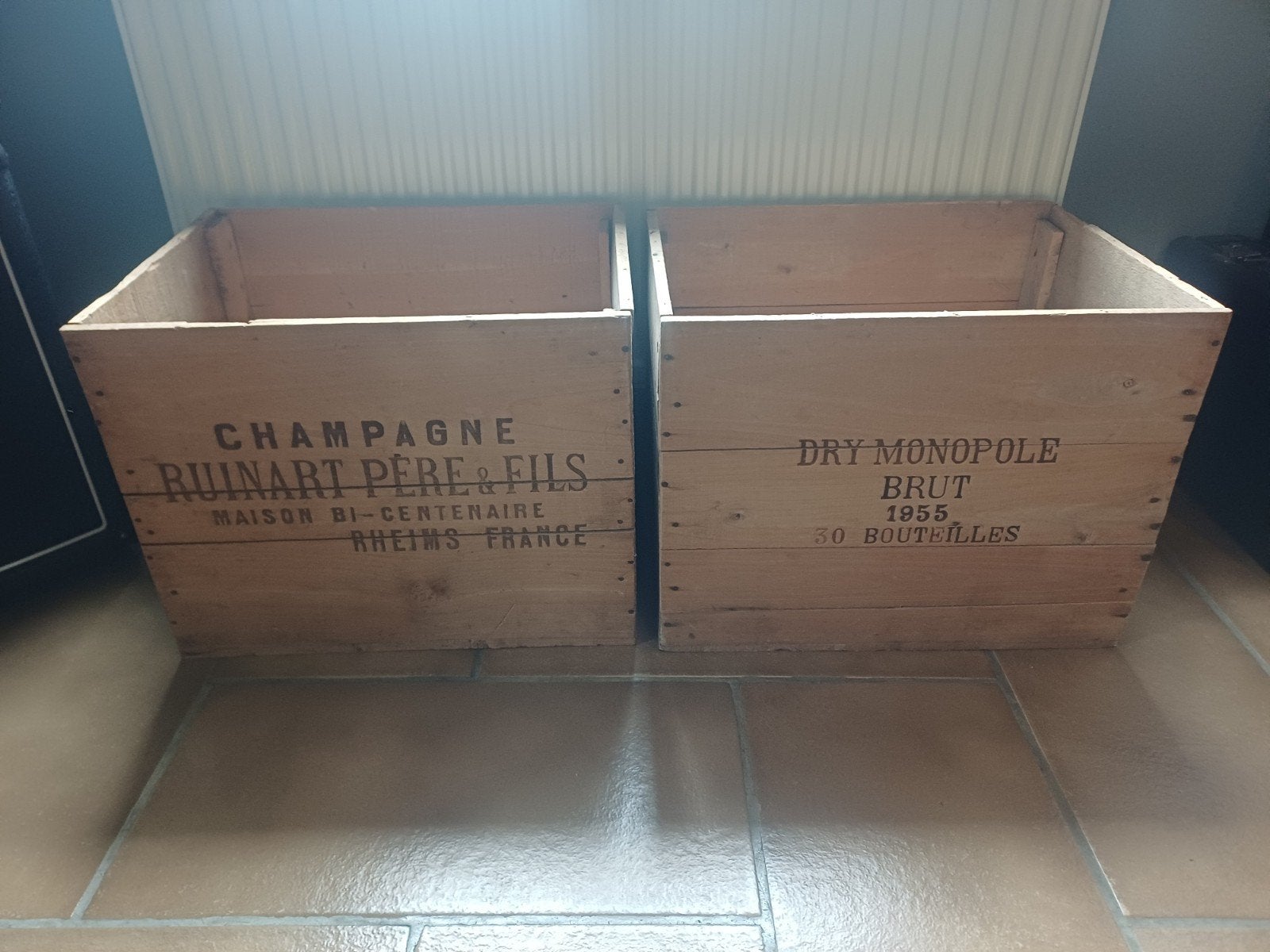 Lot de deux anciennes caisses a Champagne des années 50", Enlèvement, Champagne