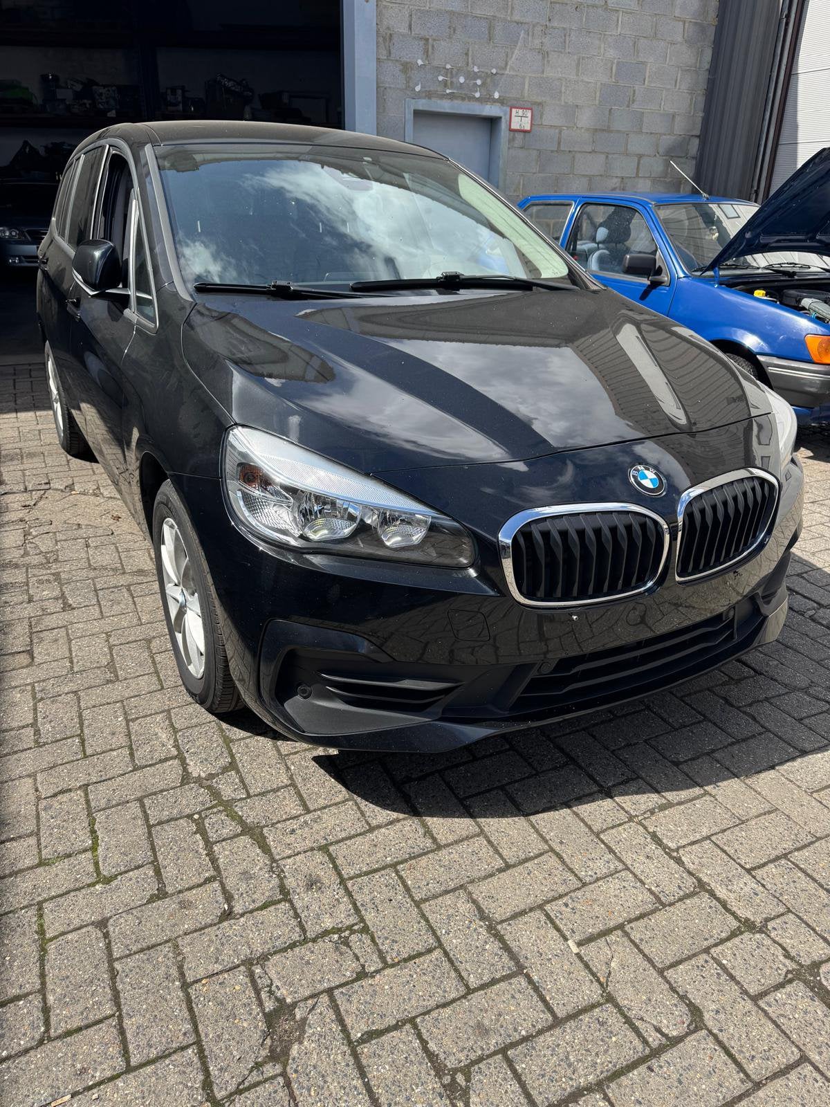 216 le Grand Tourer 8500€, Autos, Capteur de lumière, Euro 6, Boîte manuelle, 5 portes