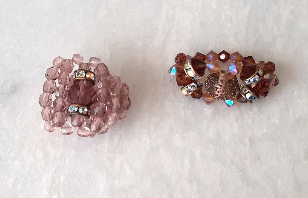 Juwelenset 2 vintage ringen met swarovski parels en strass, Neuf, Enlèvement ou Envoi, Avec strass, 17 à 18