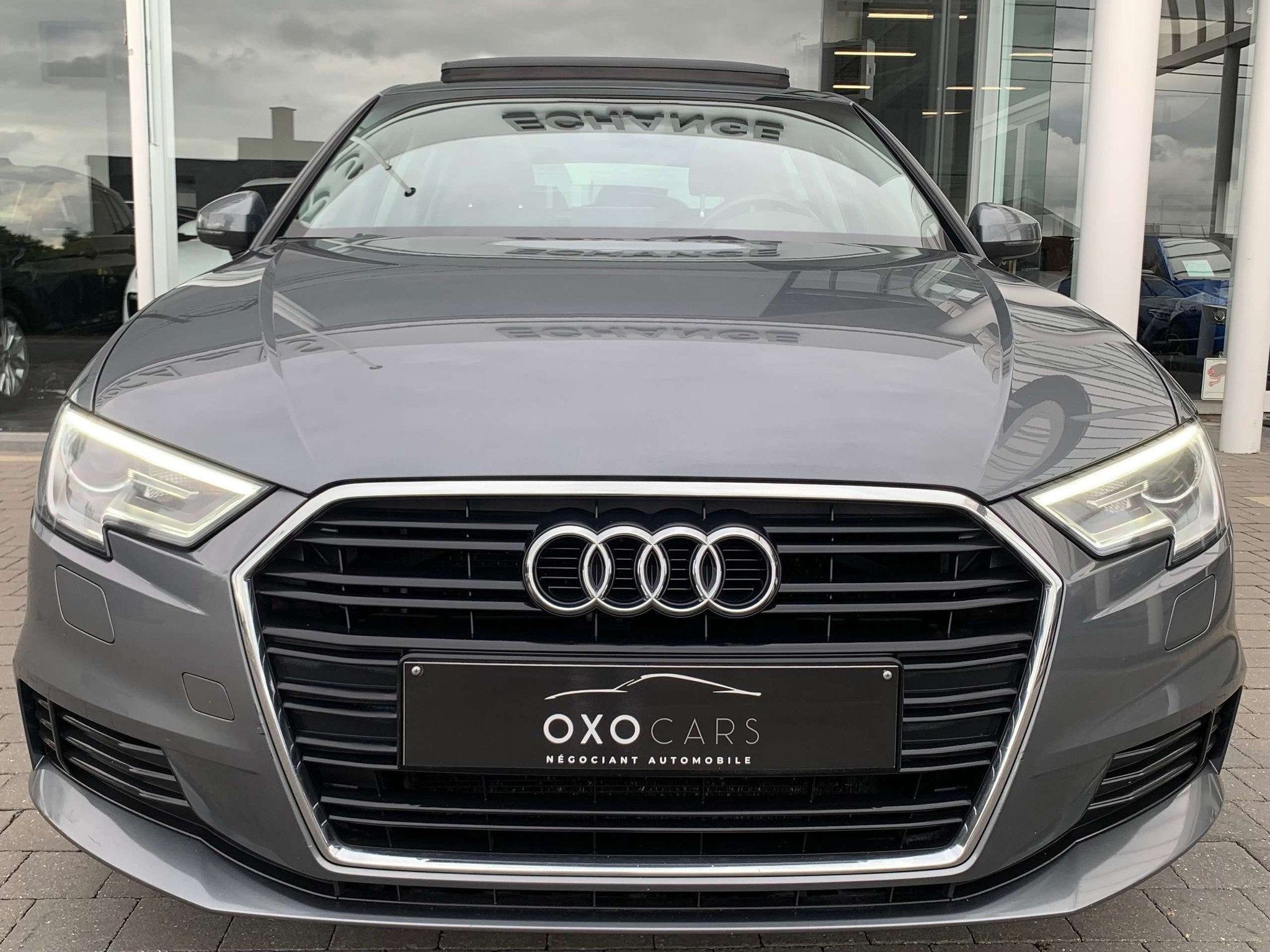 Audi A3 1.0 TFSI FaceLift 116CV / Xenon / Toit Panoramique /, Auto's, Voorwielaandrijving, 4 deurs, Stof, Gebruikt