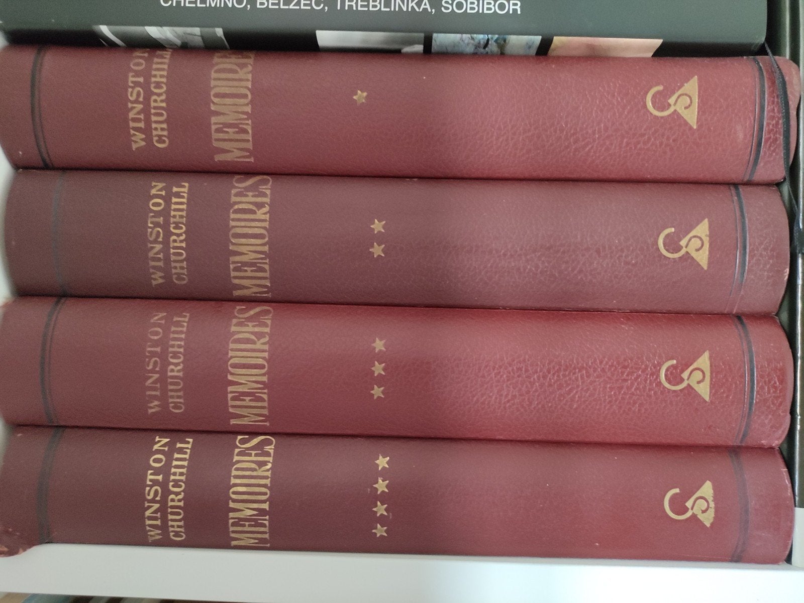 MÉMOIRES DE WINSTON CHURCHILL, Enlèvement ou Envoi