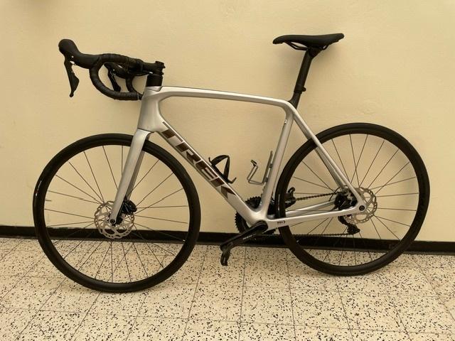Trek Emonda SL5, Fietsen en Brommers, Fietsen | Racefietsen, Carbon, Heren, Zo goed als nieuw, 57 tot 61 cm
