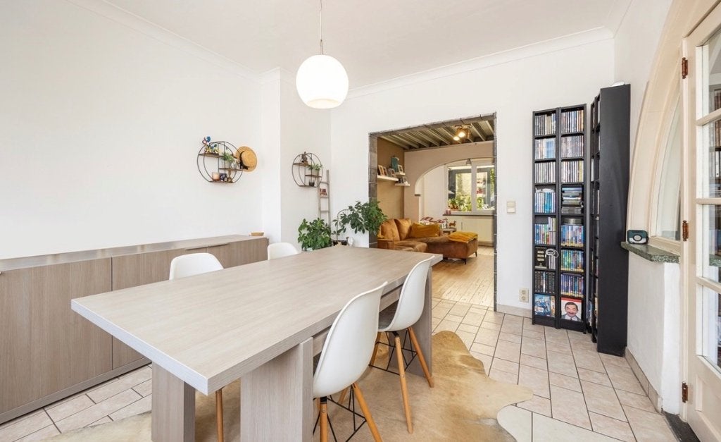 Woning met 4 slaapkamers, Immo, Borsbeek, 339 kWh/m²/jaar, Tot 200 m², Hoekwoning