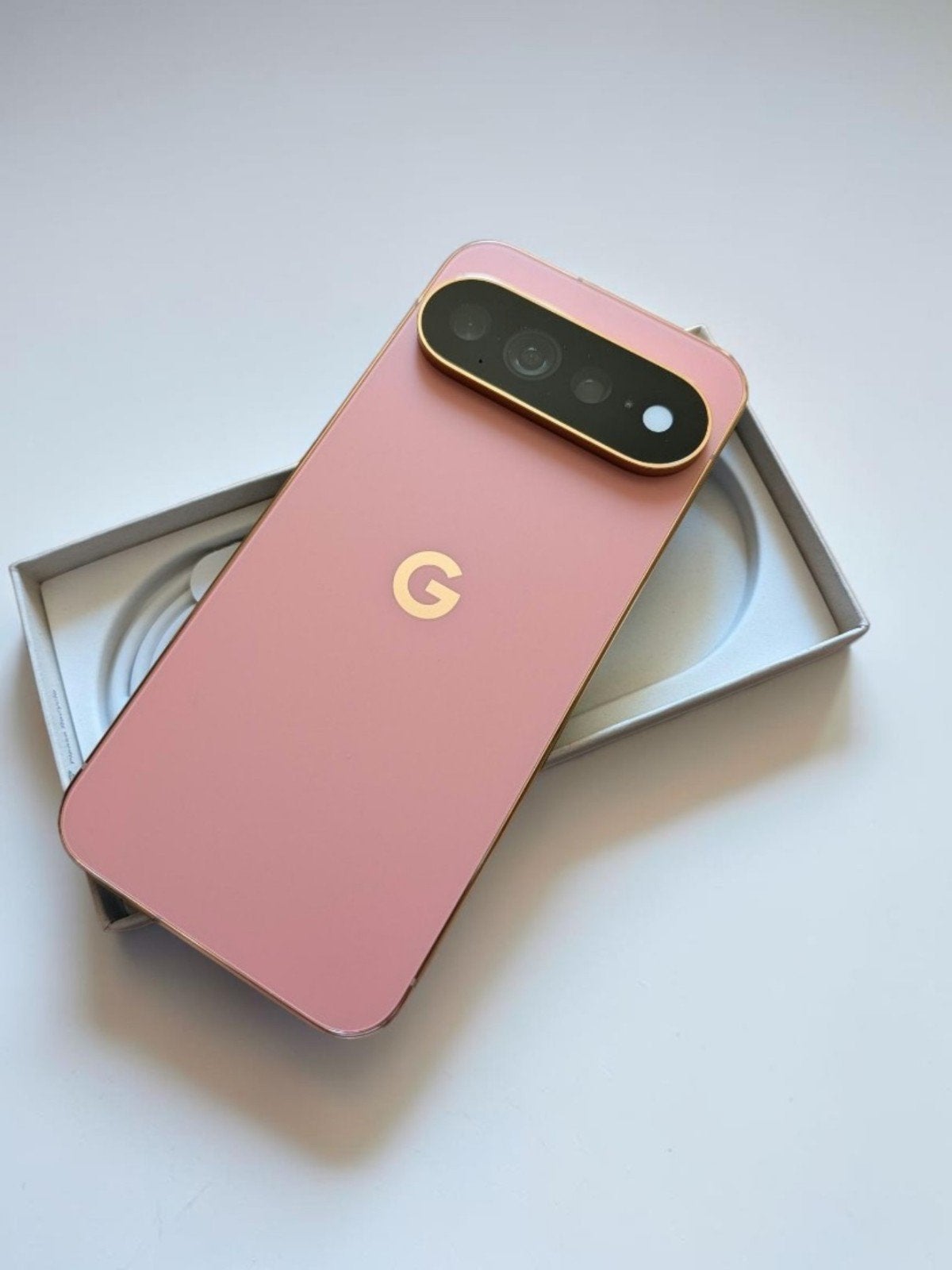 Google Pixel 11 Pro XL + 2x Case, Ophalen of Verzenden, Zo goed als nieuw