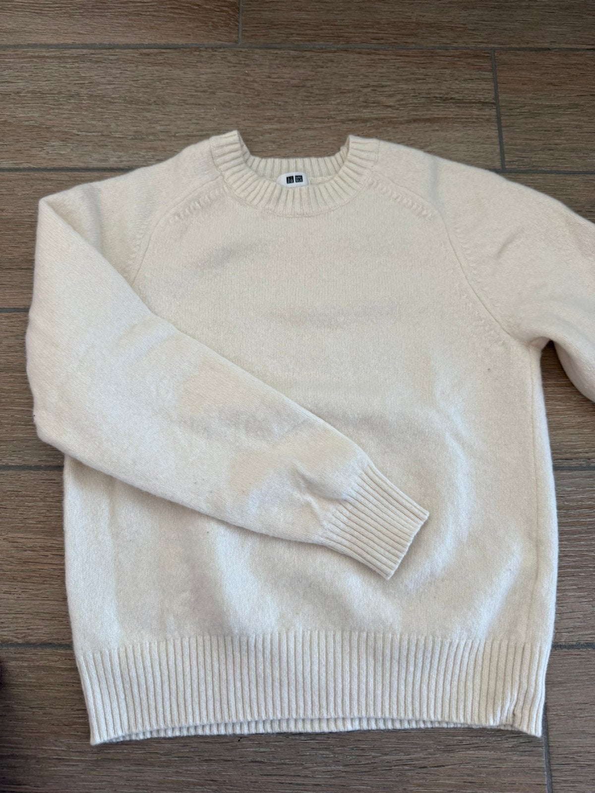 Pull en laine uniqlo blanc taille S, Enlèvement, Comme neuf, Blanc