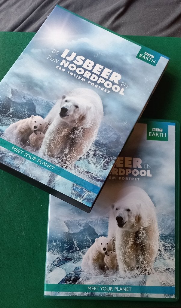 L'ours polaire et son pôle Nord (cas particulier), CD & DVD, DVD | Documentaires & Films pédagogiques, À partir de 6 ans, Comprend un boîtier