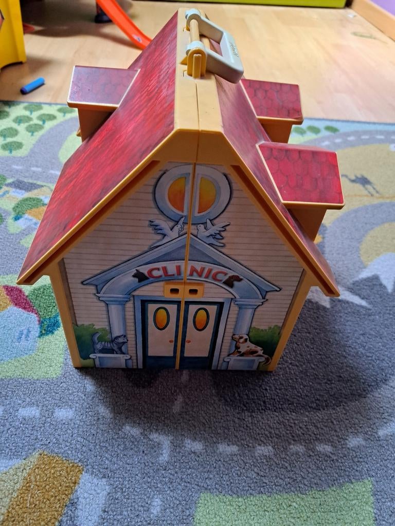 Playmobil clinique vétérinaire portable, Enlèvement