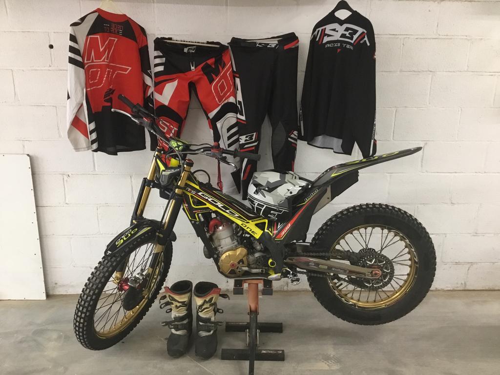 Trial motor, Fietsen en Brommers, Ophalen, Gebruikt, 5 versnellingen, 300 cc
