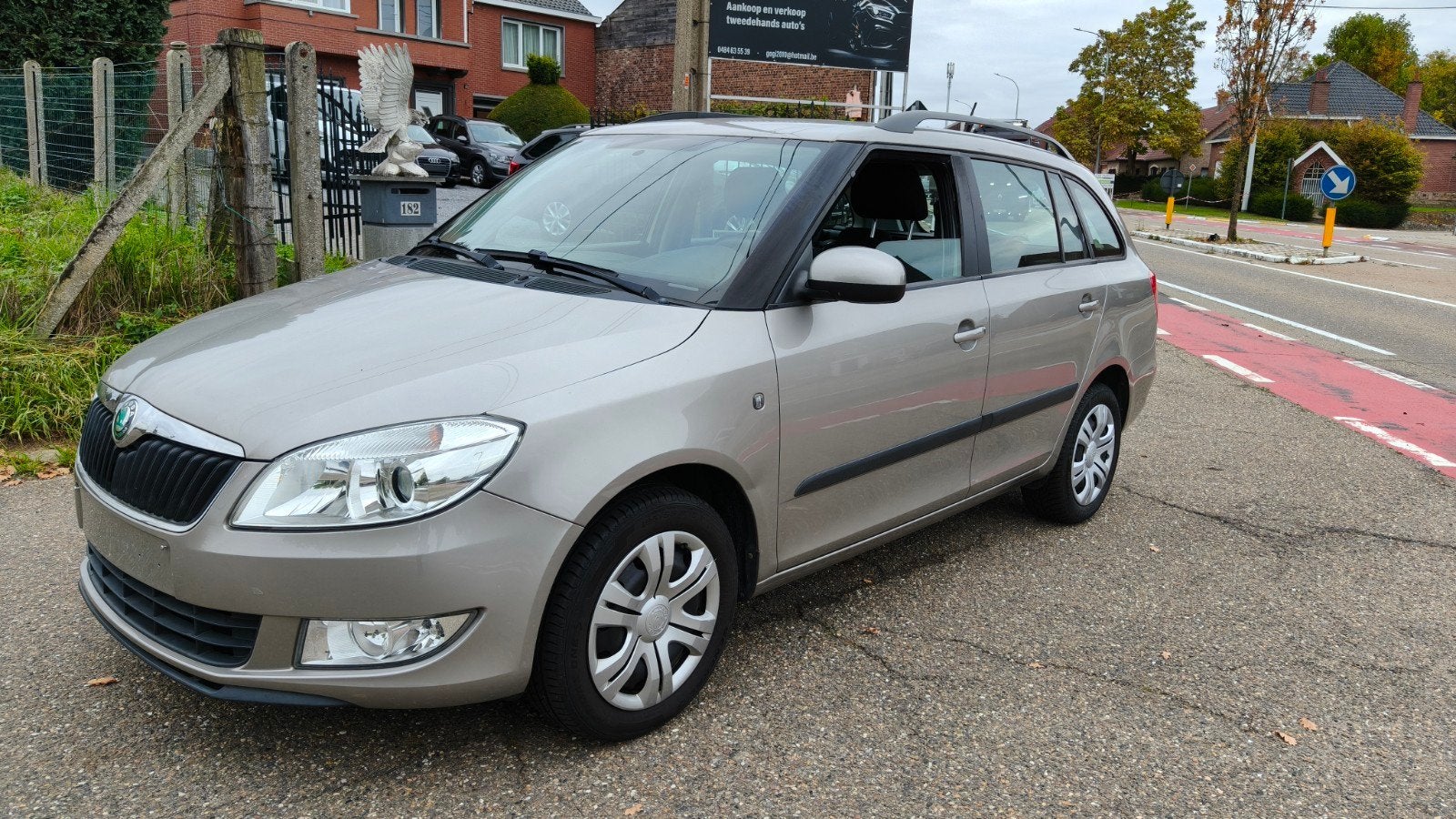 Škoda Fabia 1.2i Benzine – 2012 – 84.320 km, Auto's, Voorwielaandrijving, Euro 5, Stof, Zwart