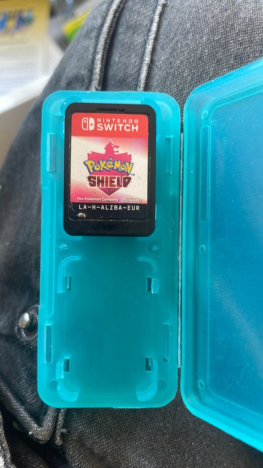 Pokémon Shield pour Nintendo Switch, Enlèvement, Comme neuf