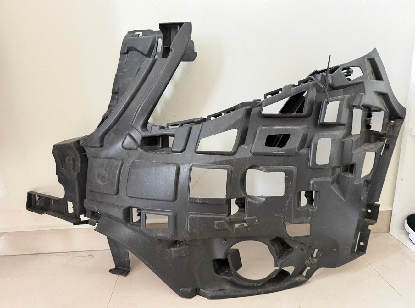 Support de pare-chocs avant gauche Mercedes Vito W447, Auto-onderdelen, Ophalen of Verzenden
