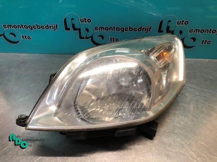 Phare gauche d'un Citroen Nemo (Nemo 08-), -, 3 mois de garantie, Utilisé, -
