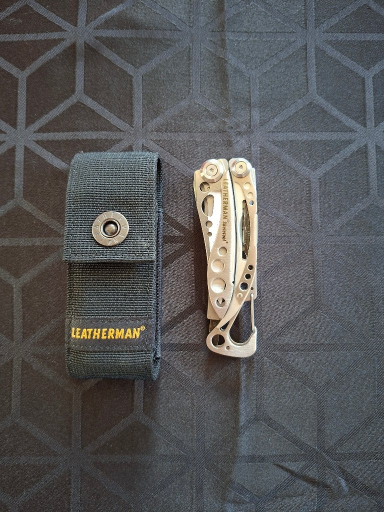 Pince leatherman skeletool multifonctions, Bricolage & Construction, Enlèvement, Comme neuf, Outil multifonction, Autres marques