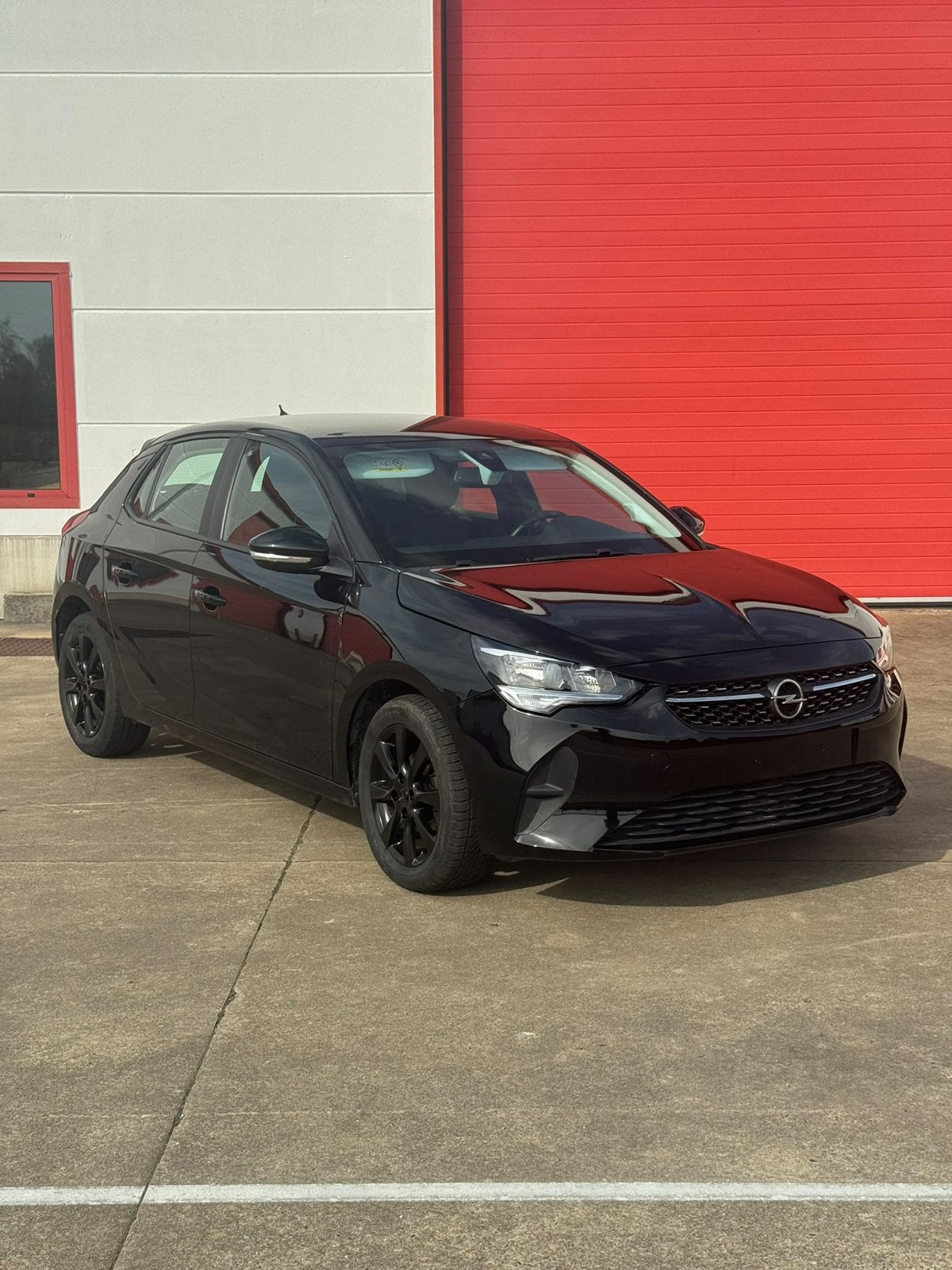 Opel corsa ‭+32 468 30 57 21‬, Auto's, Stof, Zwart, 5 deurs, Particulier