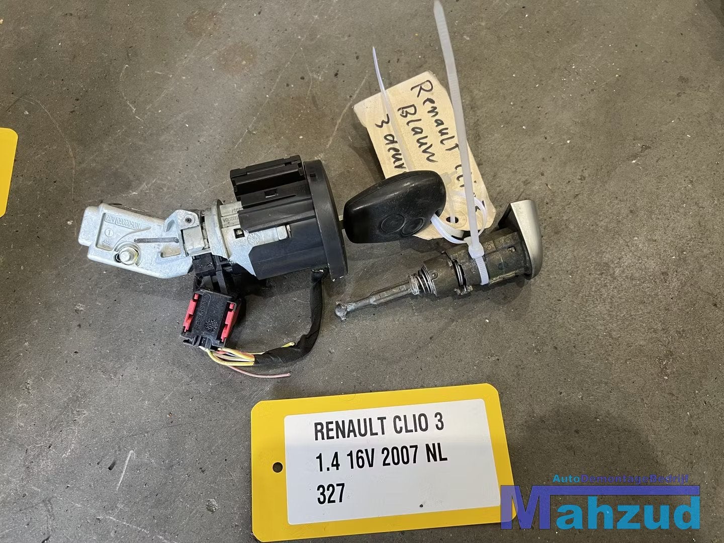 RENAULT CLIO 3 1.4 contactslot set 2007-2014, Renault Group, Contact.group@renault.com, Renault, Utilisé