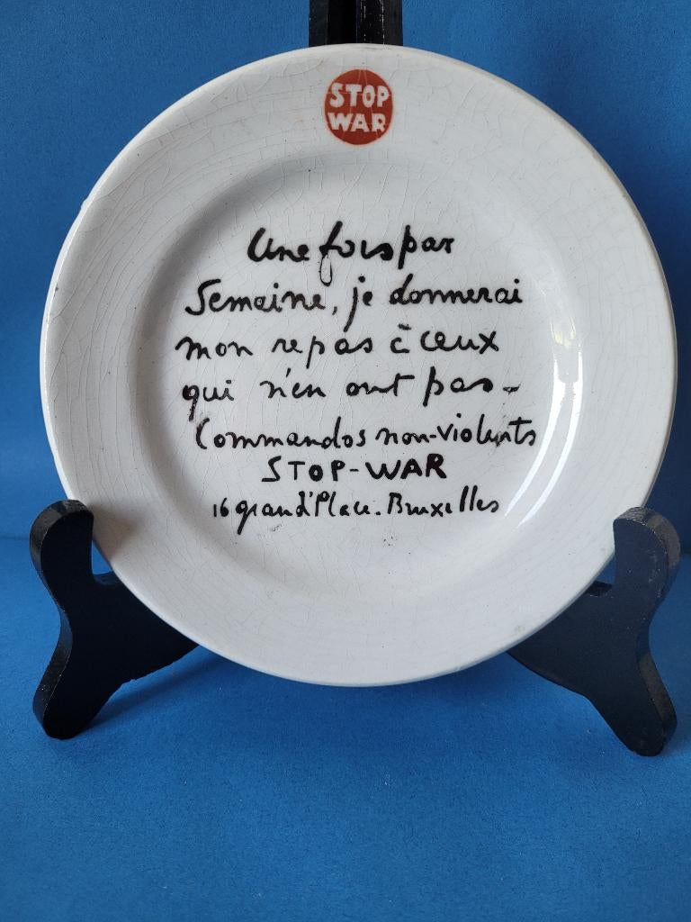 Assiette collect Pacifiste STOP WAR Bruxelles 1960, Envoi