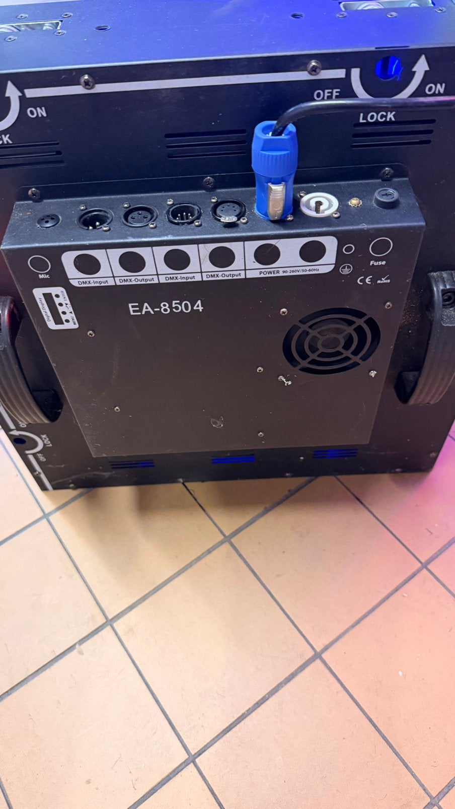 16 x led COB Rgbw matrix blinder , 30 w x 16, Musique & Instruments, Lumières & Lasers, Enlèvement, Comme neuf