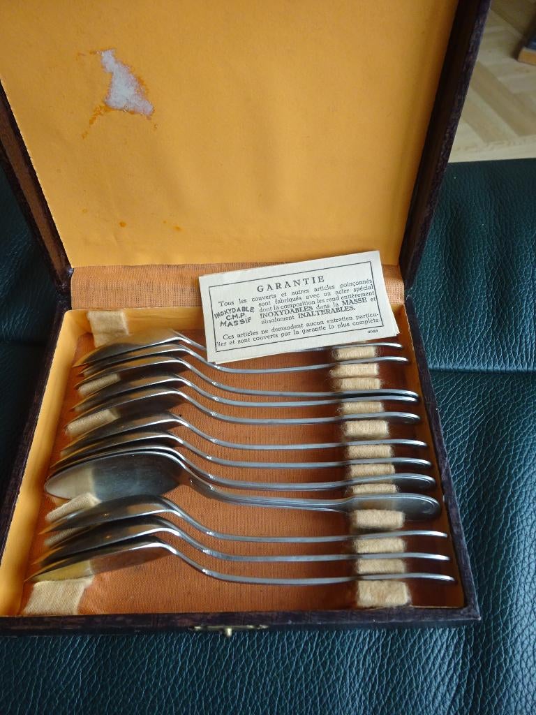 Coffret de 12 cuillères à café en ALPACCA argent Allemand, Antiquités & Art, Enlèvement ou Envoi, Argent