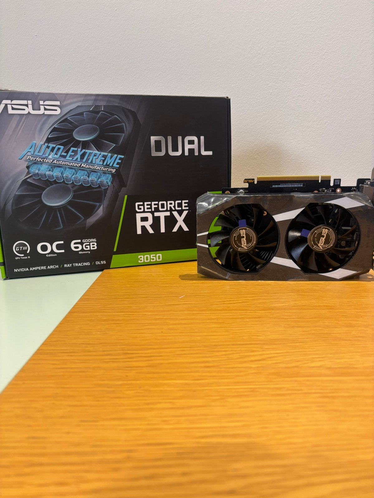 ASUS GeForce RTX 3050 Dual 6gb, Ophalen, Zo goed als nieuw