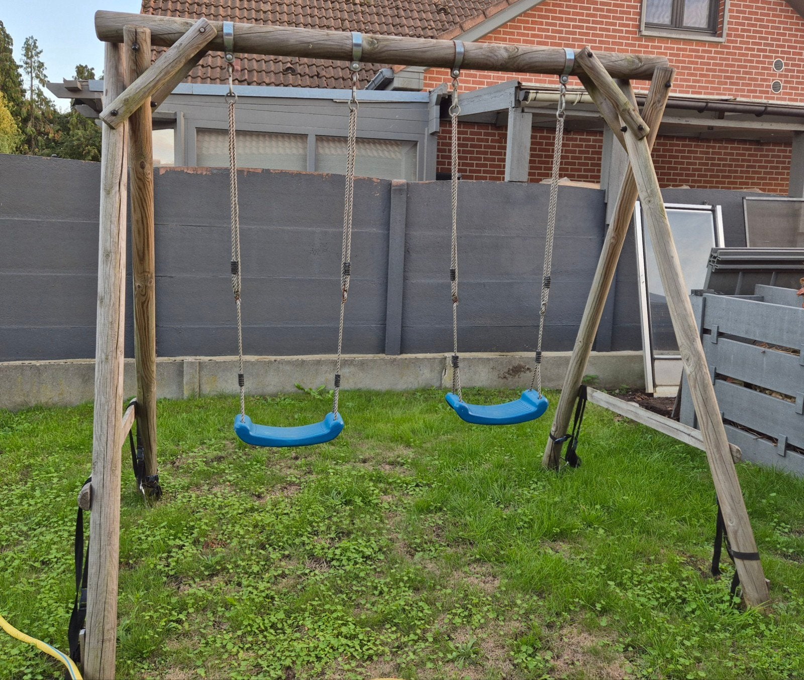 Houten schommel met 2 zitjes, Kinderen en Baby's, Ophalen, Gebruikt, Schommel
