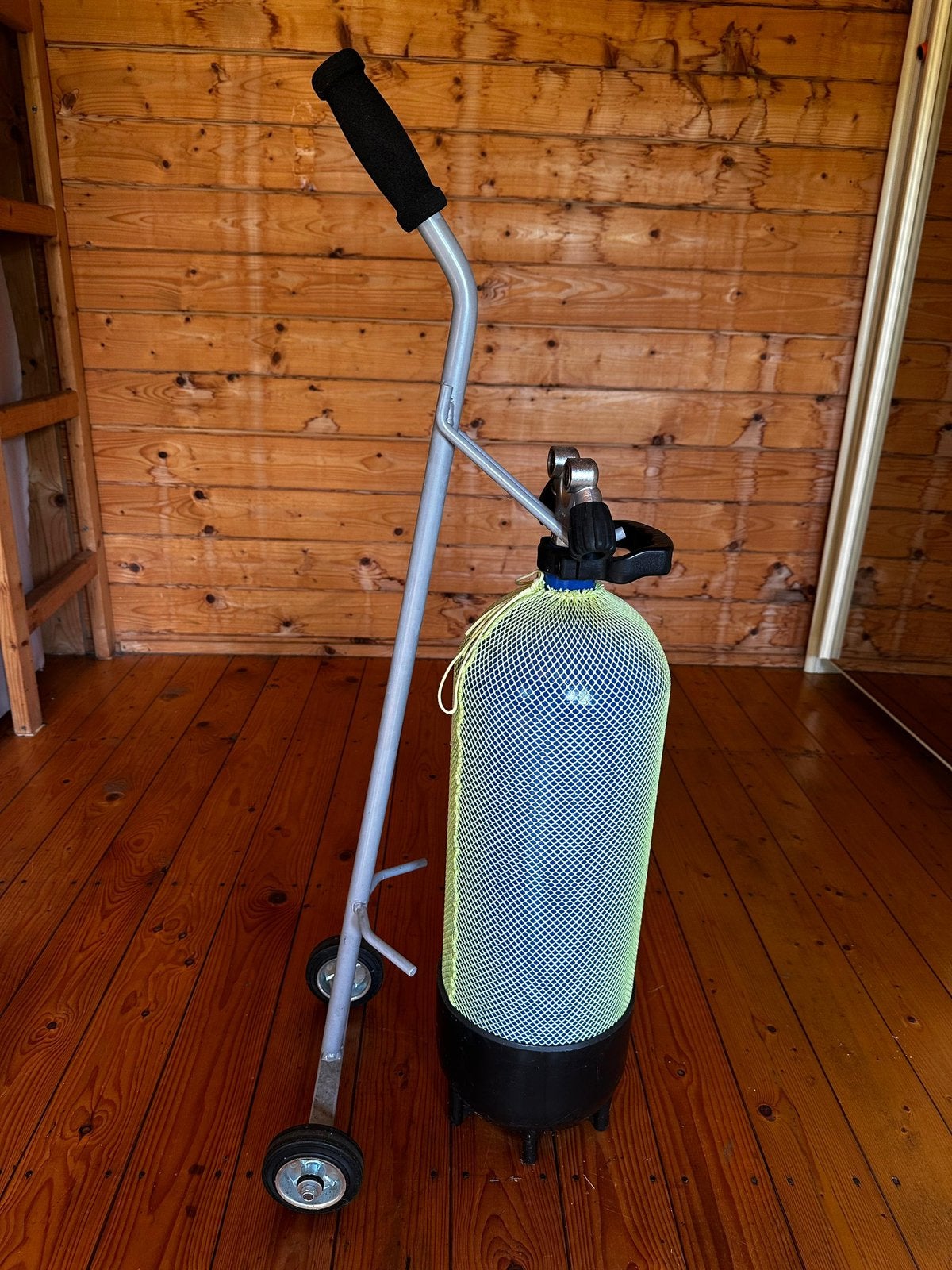 Stalen duikfles 15L 230 bar met roller, Sports nautiques & Bateaux, Plongée, Enlèvement, Utilisé, Bouteille de plongée